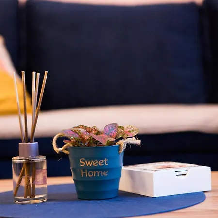 Nomad Τζαχορίνα