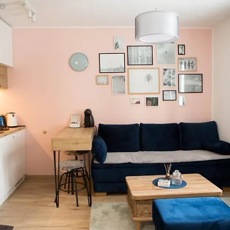 Apartment Nomad